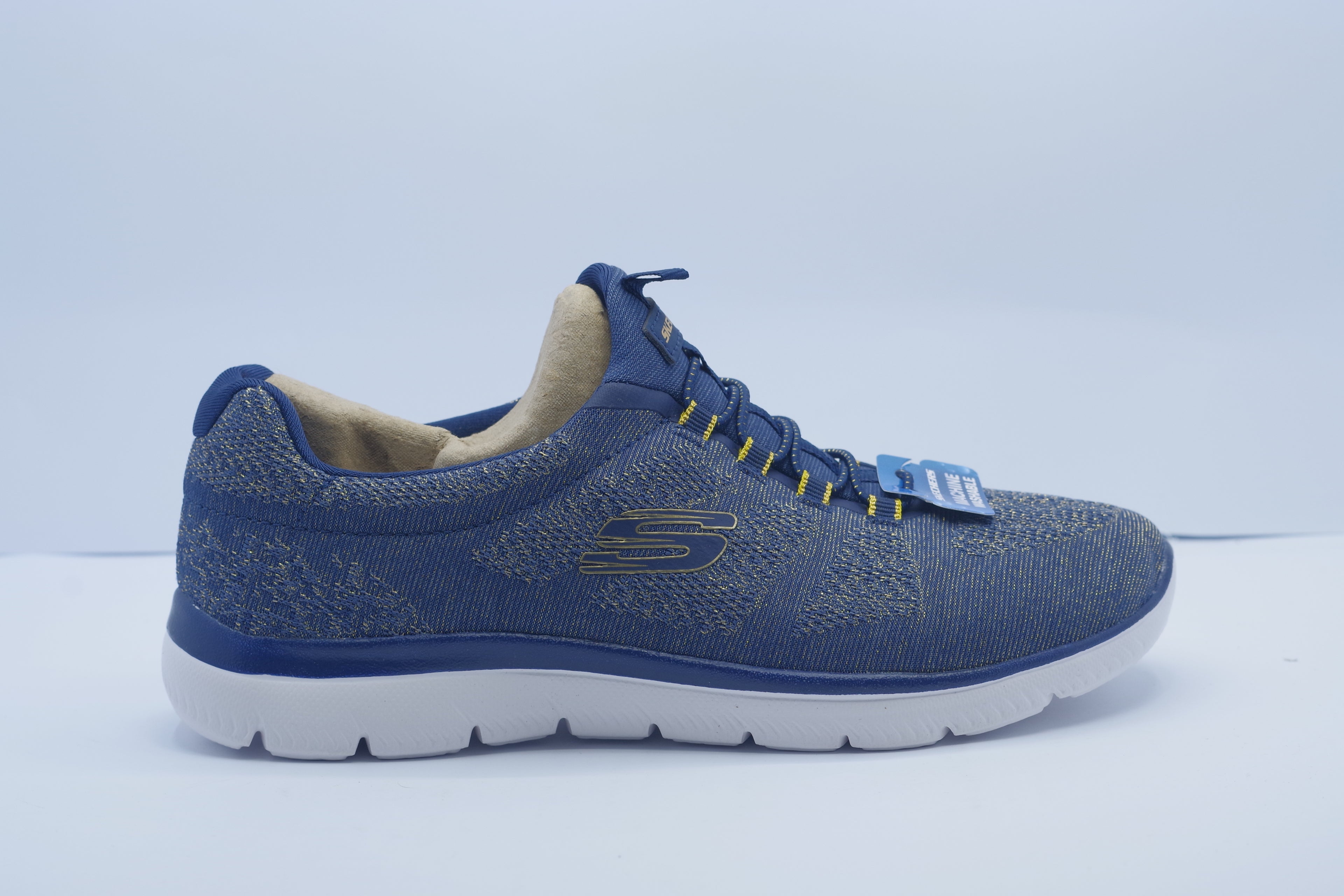 Skechers Women’s Textured Sports Shoes – Summits