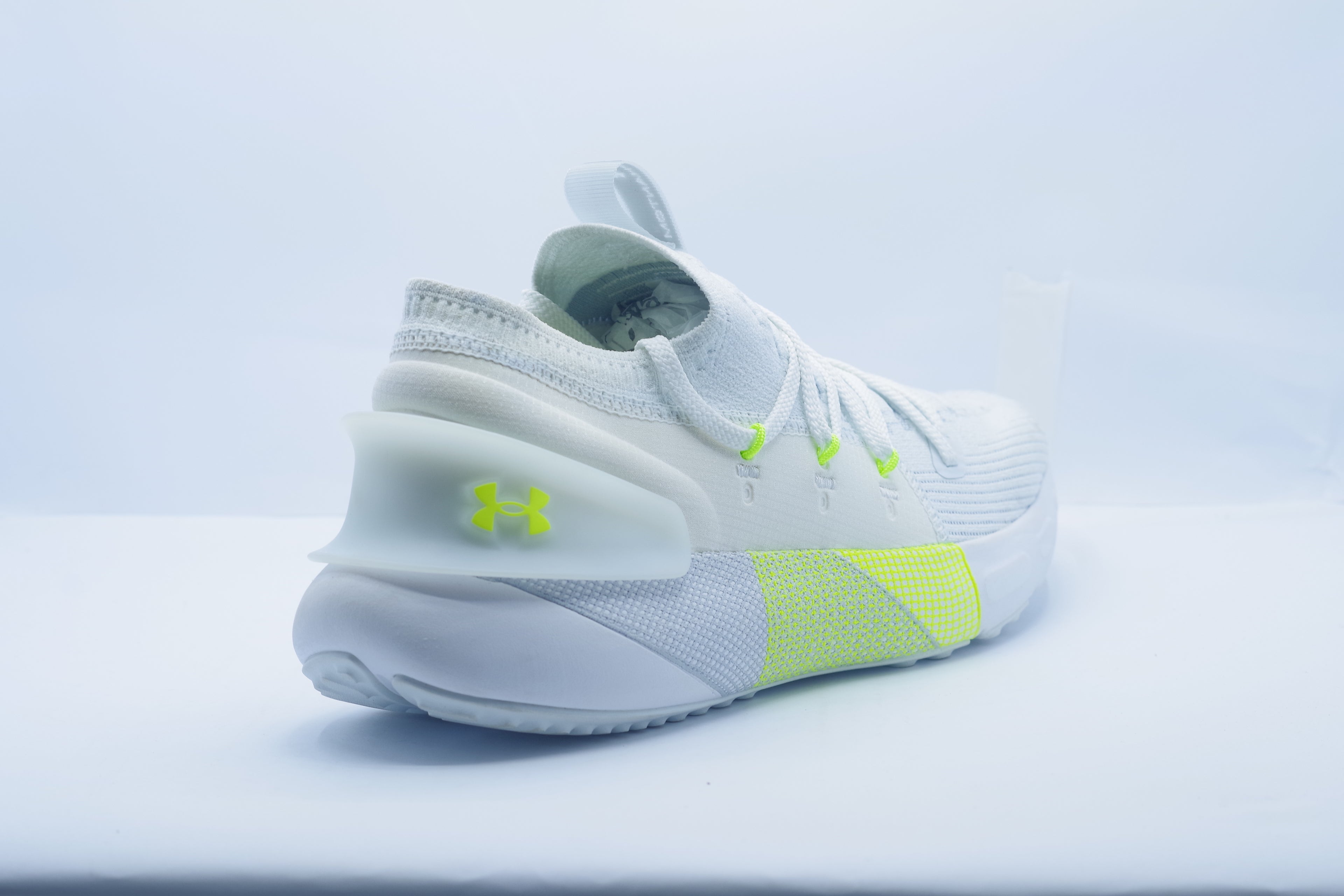 Under Armour HOVR Phantom Men’s Running Shoes   (3025516)