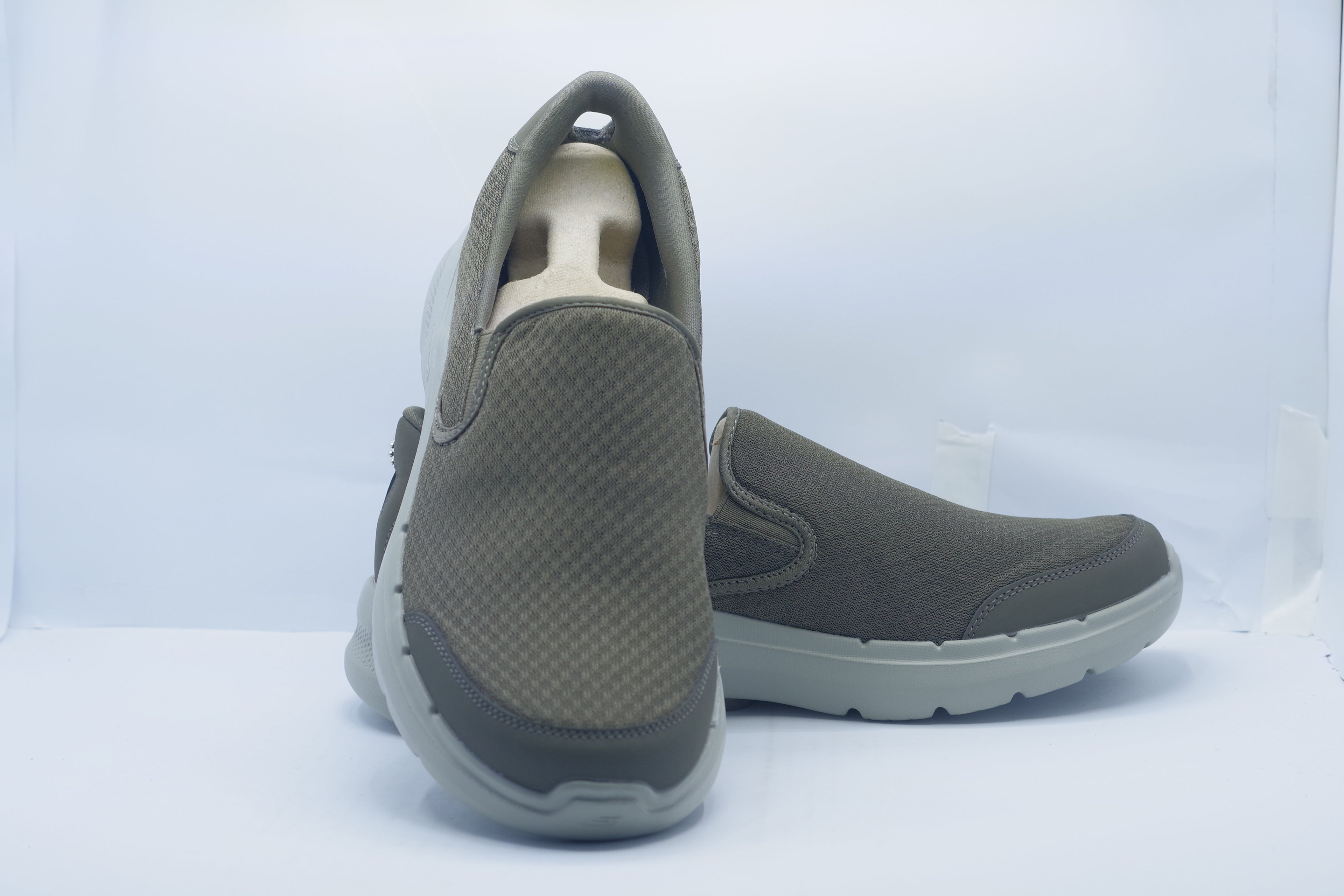 Skechers Hyper Pillar Men’s Walking Shoes  (SN 216623)