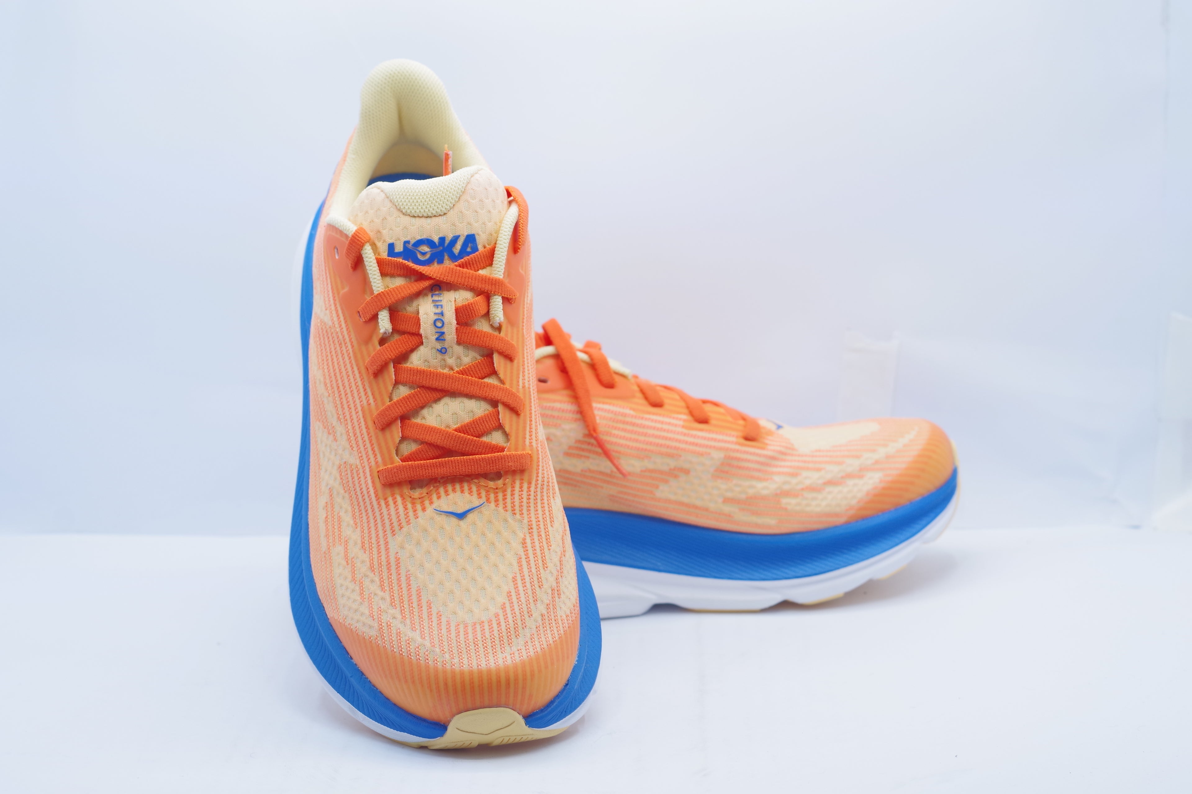 HOKA Clifton 9 – Women’s Running Shoes      ( F27223A )