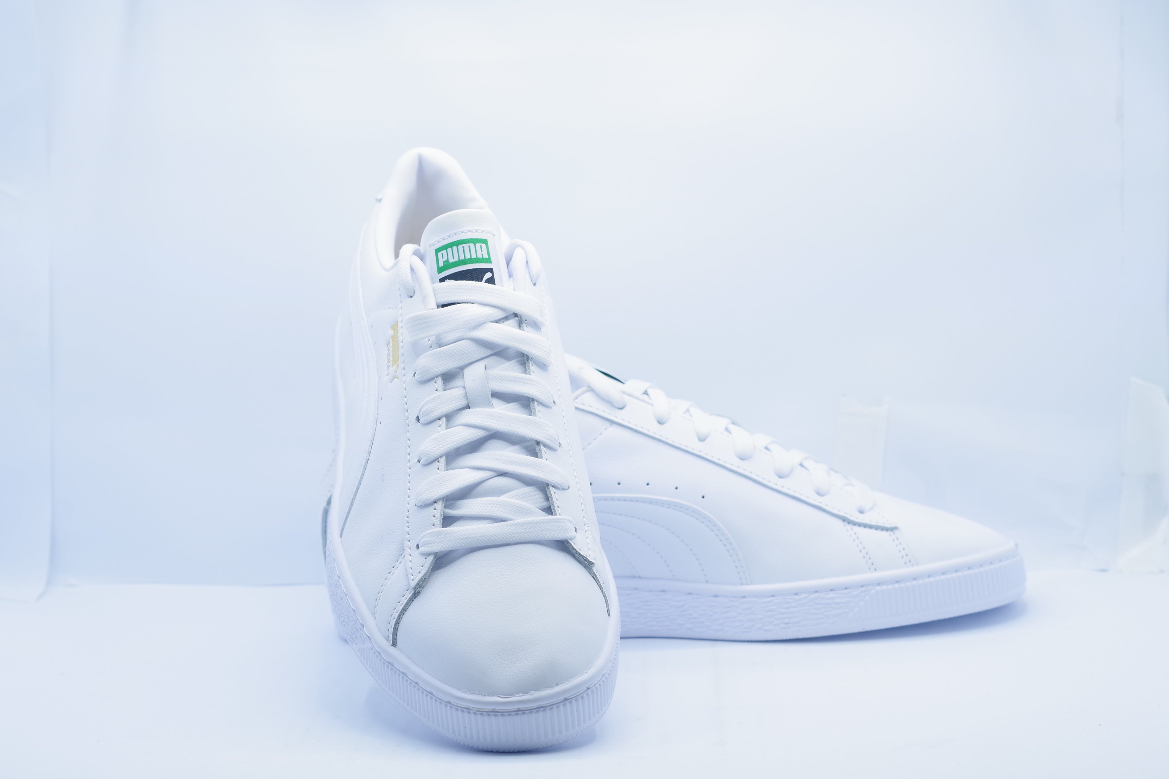 PUMA Basket Classic XXI Trainers – White     ( 374923-01)