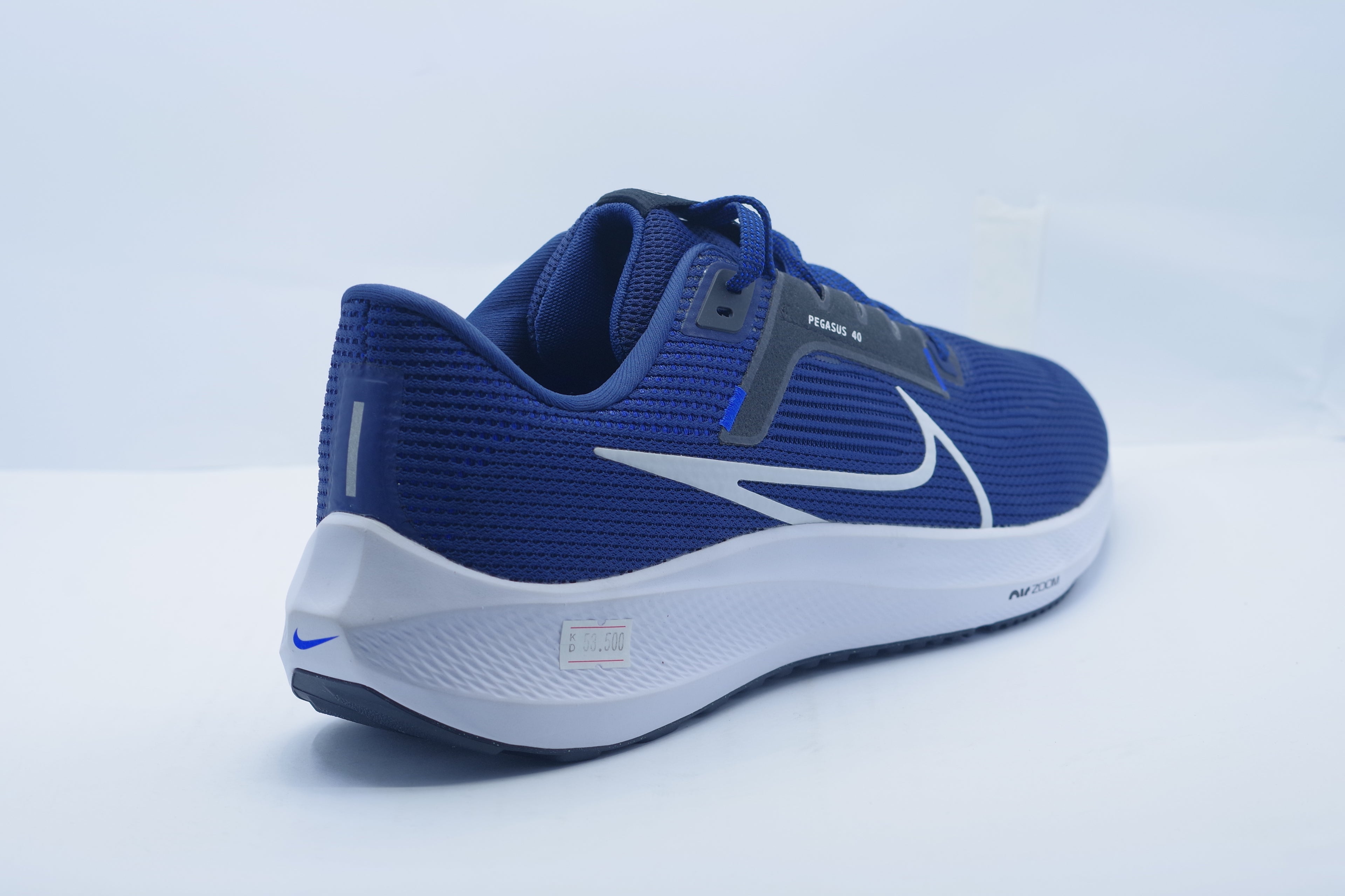 Nike air Zoom Vomero 17 Men’s Road Running Shoes  ( FB1309-400)