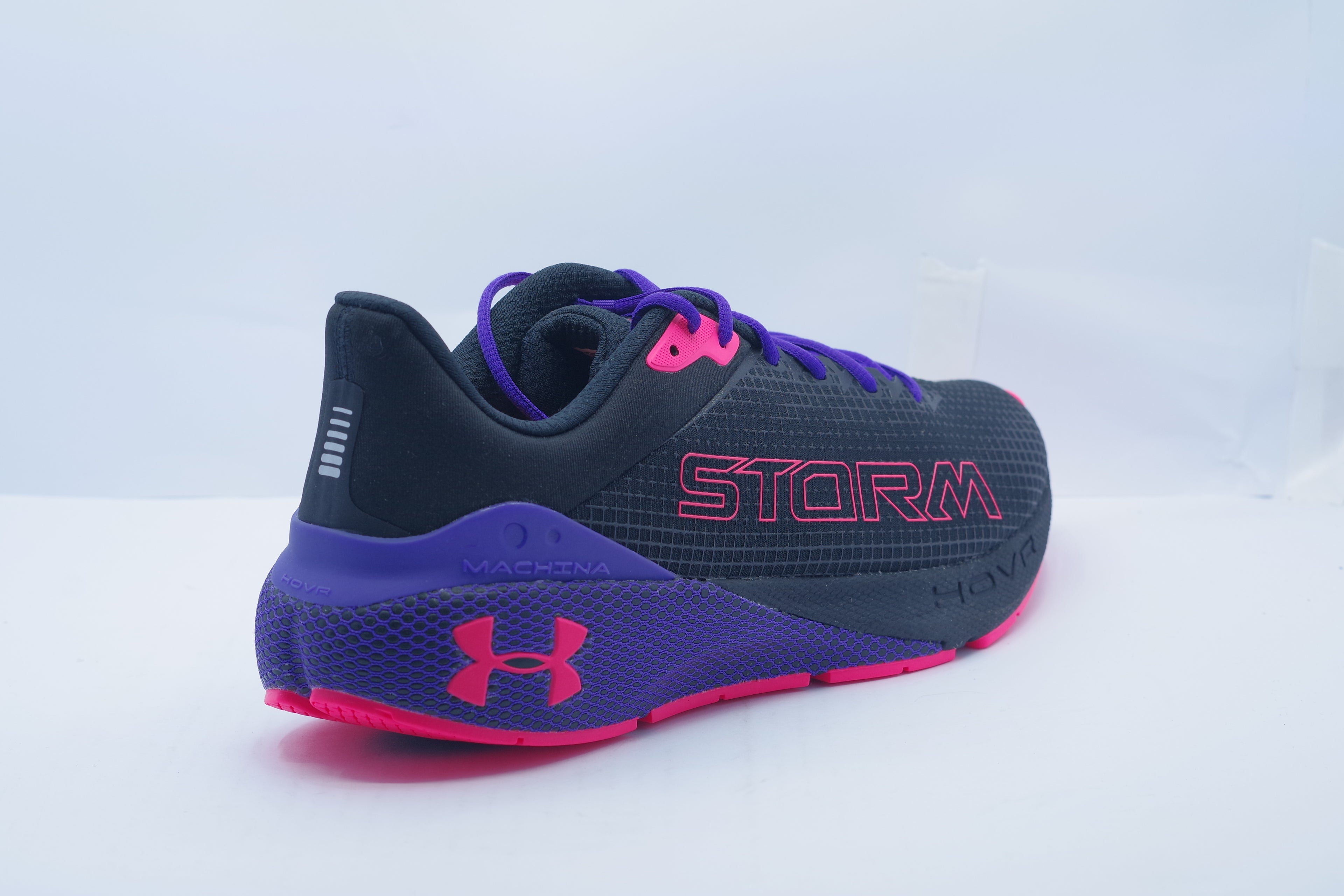 Men's Under Armour Machina Storm Running Shoes   (3026546-001)