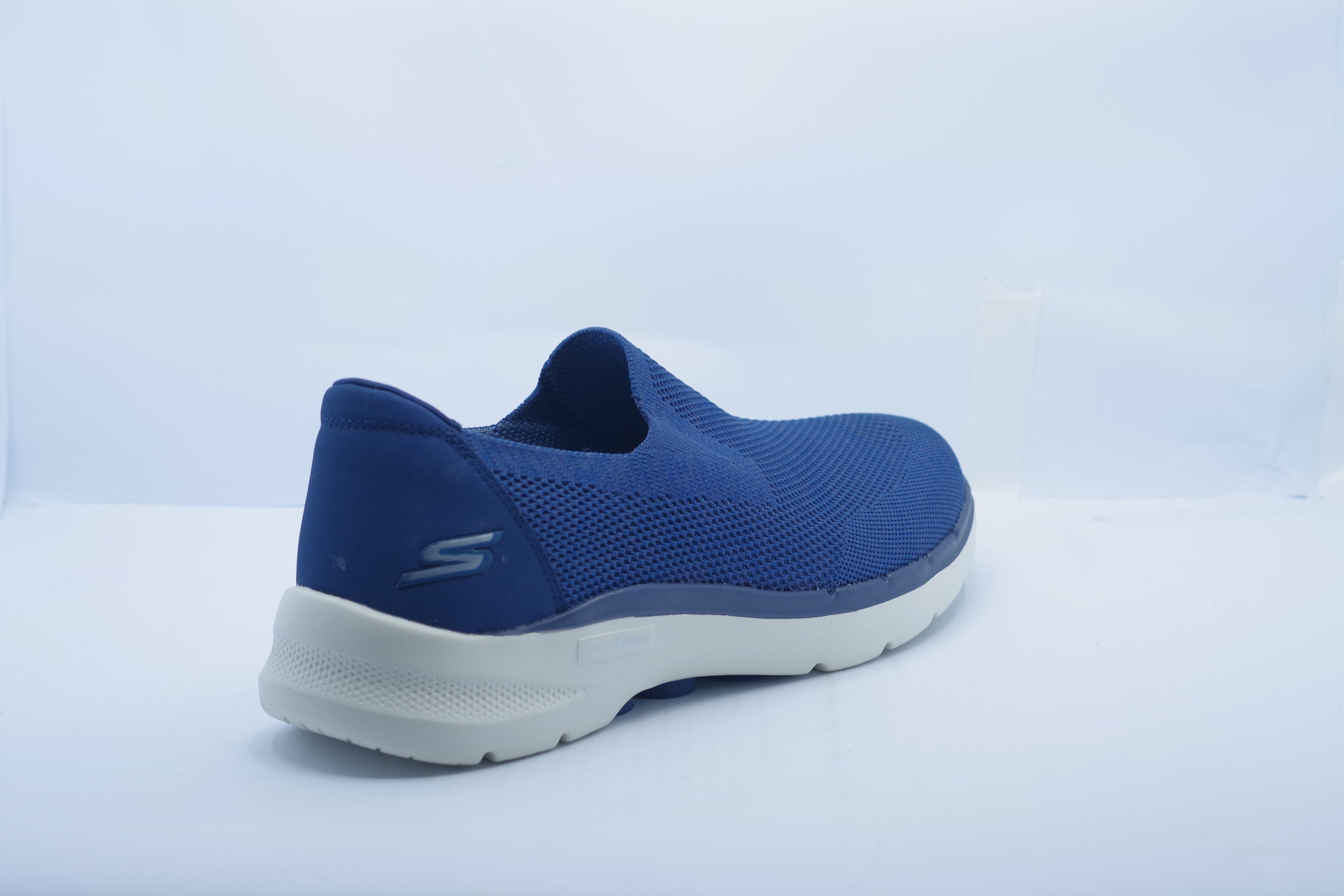 Skechers GO WALK 6
