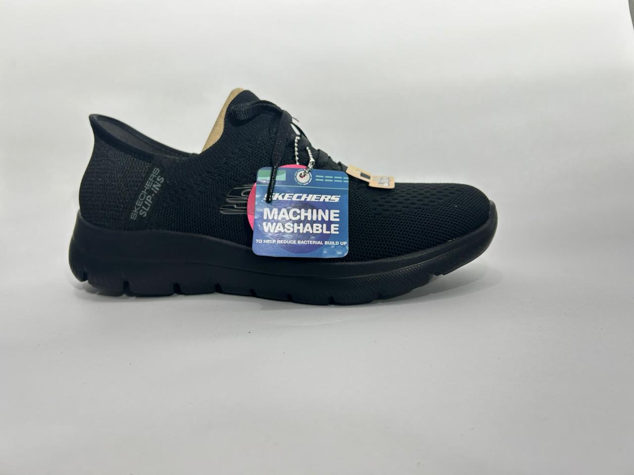 Skechers Slip-ins: Summits - New Daily (150263 BBK)