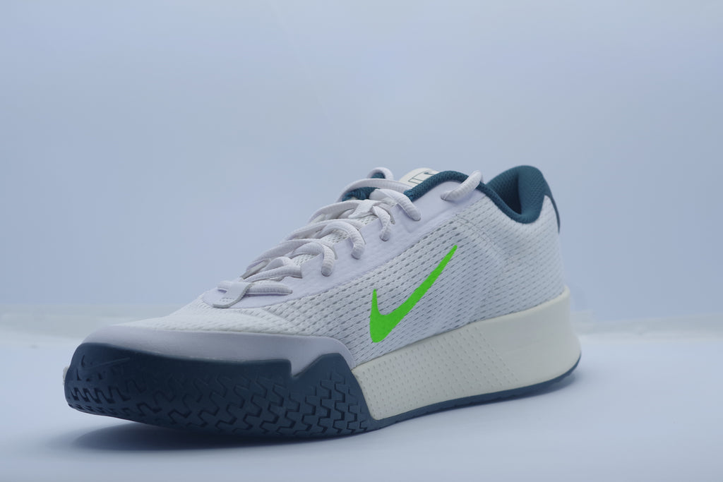 NikeCourt Vapor Lite 2 Men’s Hard Court Tennis Shoes