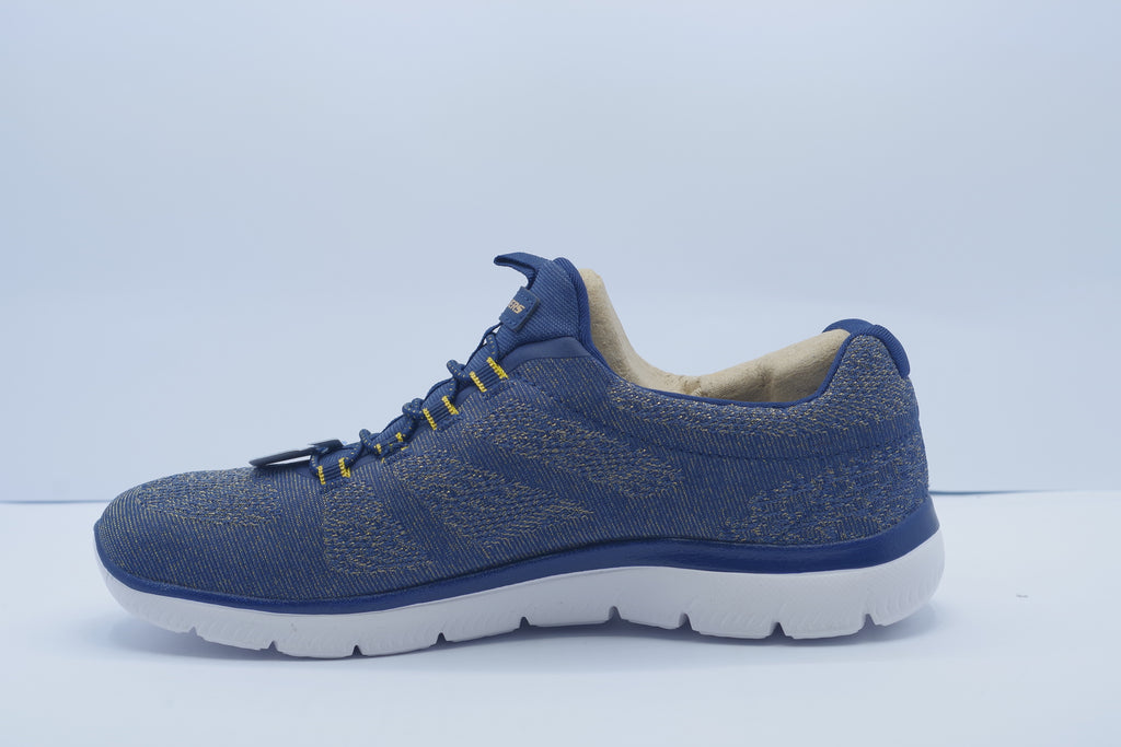 Skechers Women’s Textured Sports Shoes – Summits