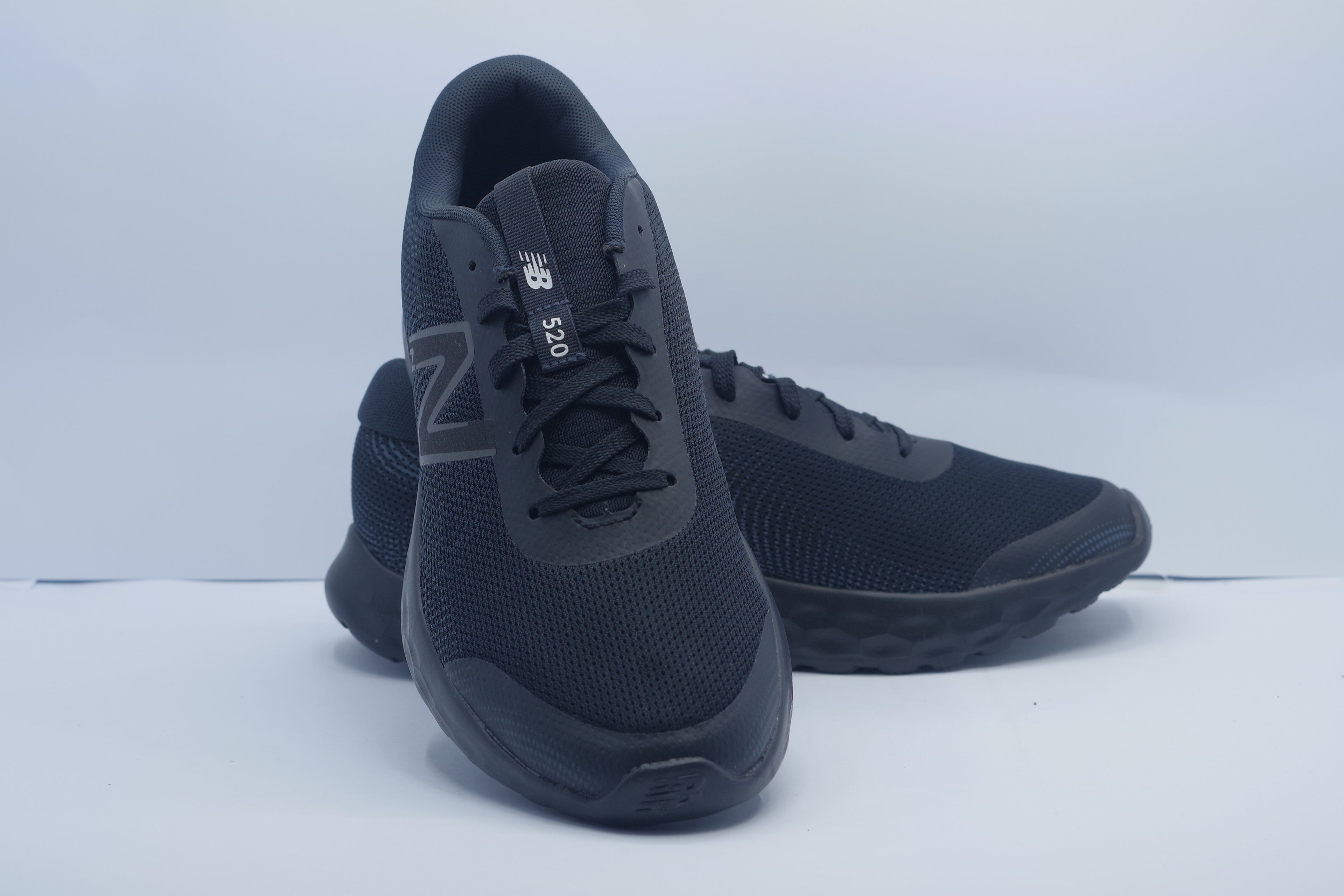 New Balance 520 V8 Running Shoe