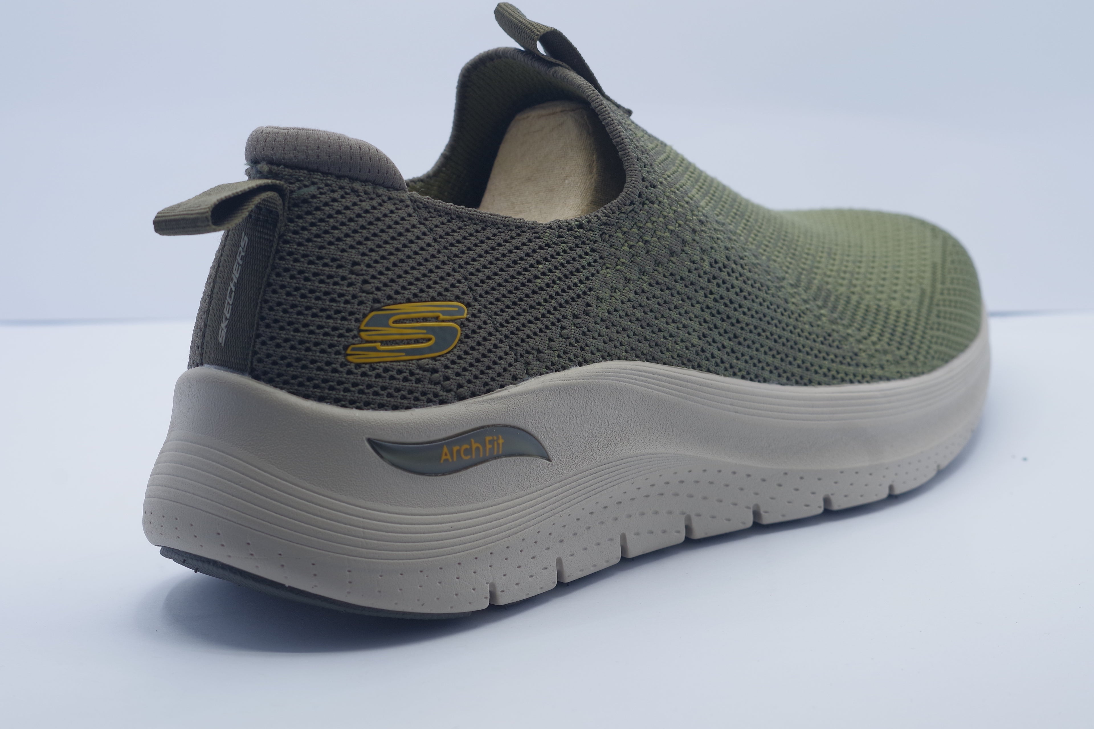Skechers Sport Arch Fit 2.0 – Farum (Men’s Sneakers)