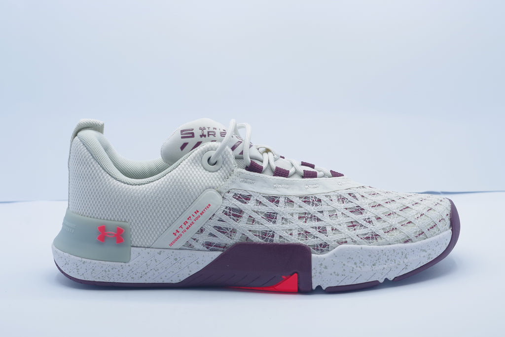 Under Armour Tribase Reign 5  ( 3026021-30)
