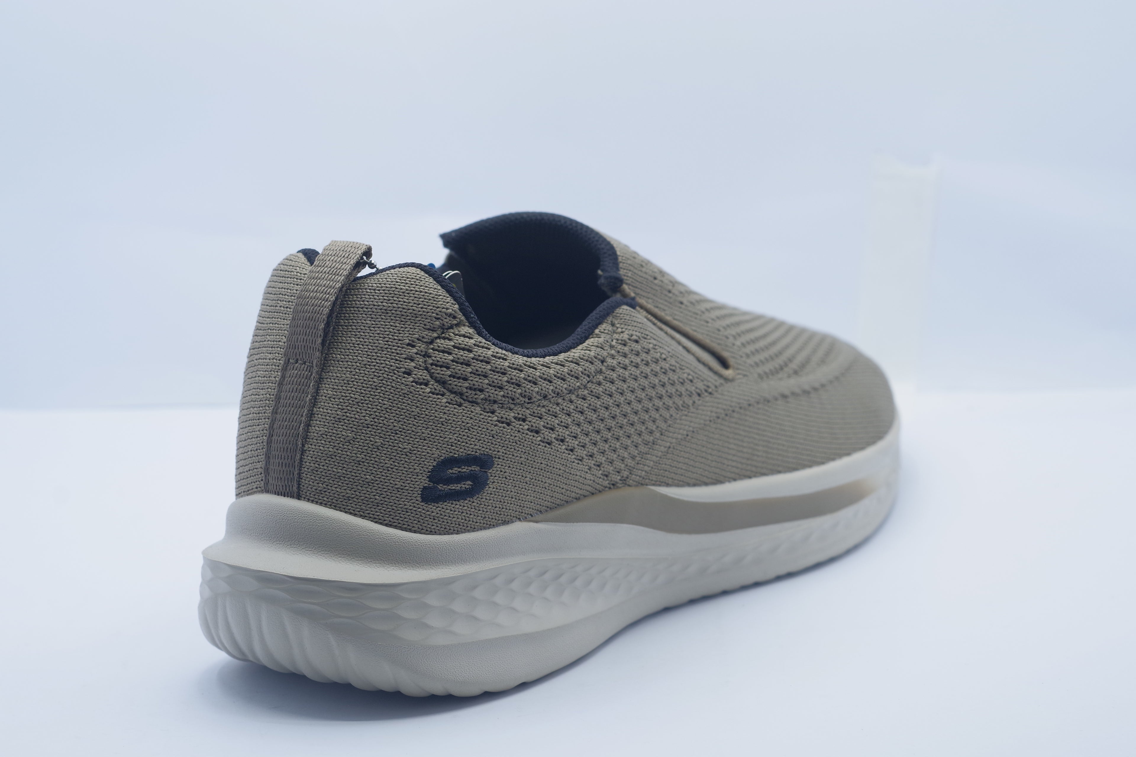 Skechers Relaxed Fit: Slade – Royce