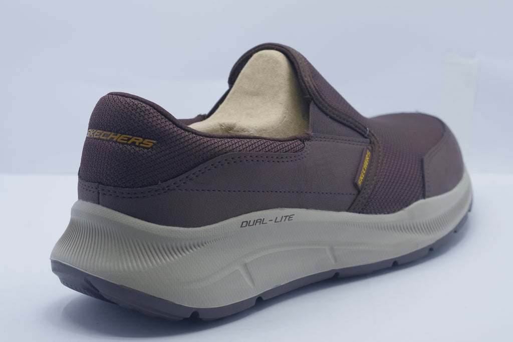 Skechers Relaxed Fit: Equalizer 5.0    (SN232515WW)