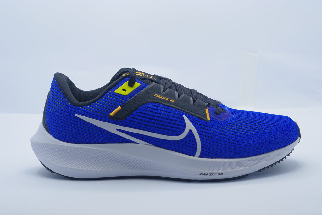 Nike Pegasus 40 – Men’s Road Running Shoes  ( DV3853-401)