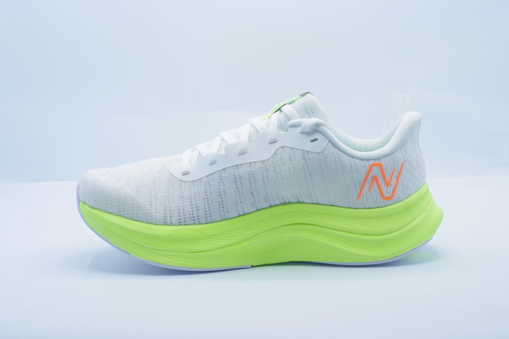 New Balance FuelCell Propel v4 – Women’s Running Shoes