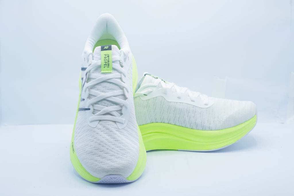 New Balance FuelCell Propel v4 – Women’s Running Shoes
