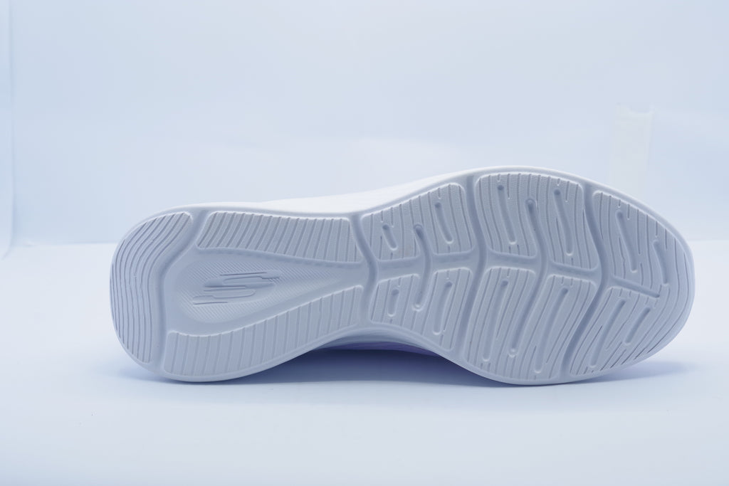 Skechers Summits – Women’s Sneakers