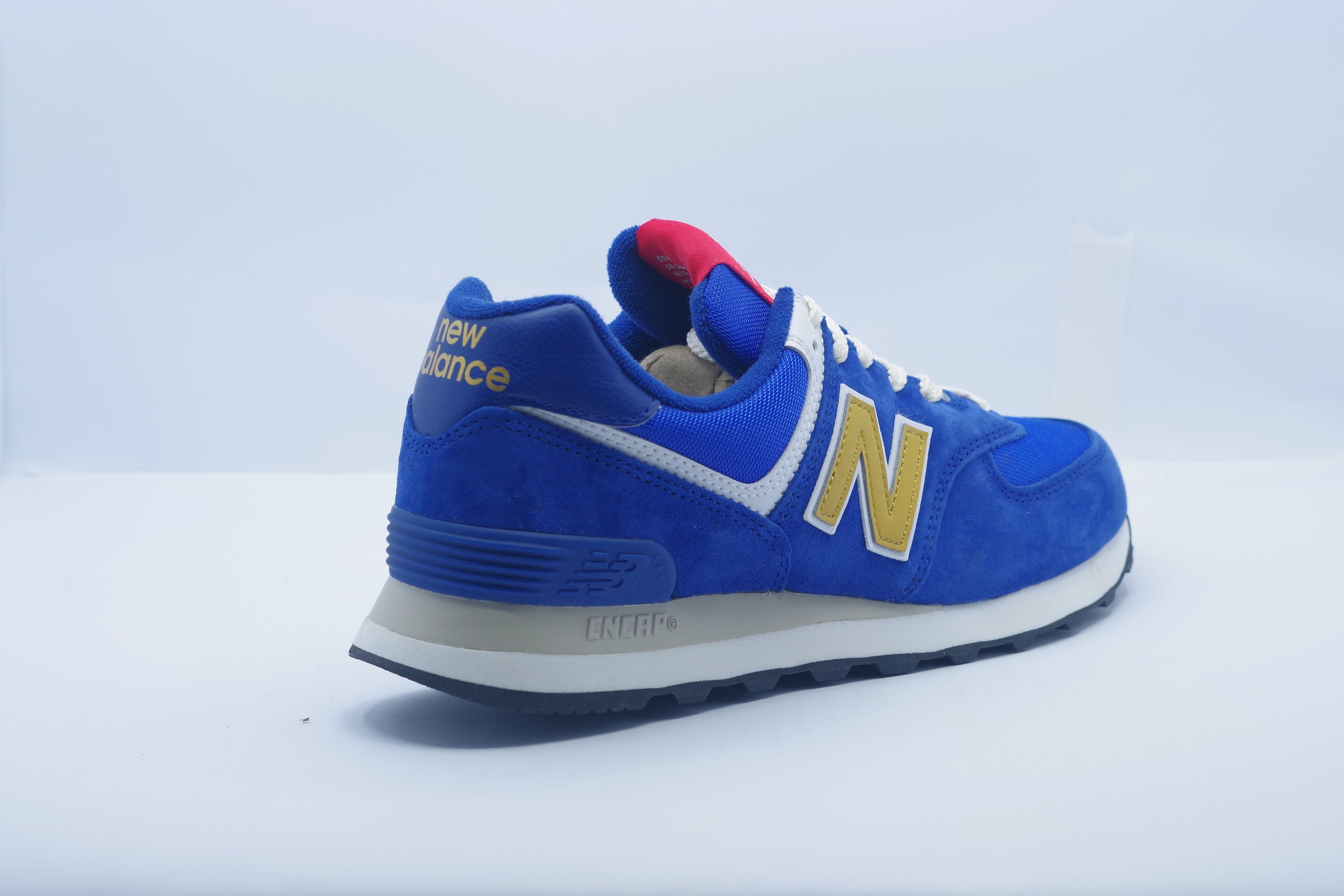 New Balance 574 – Men’s Sneakers (U574HBQ)