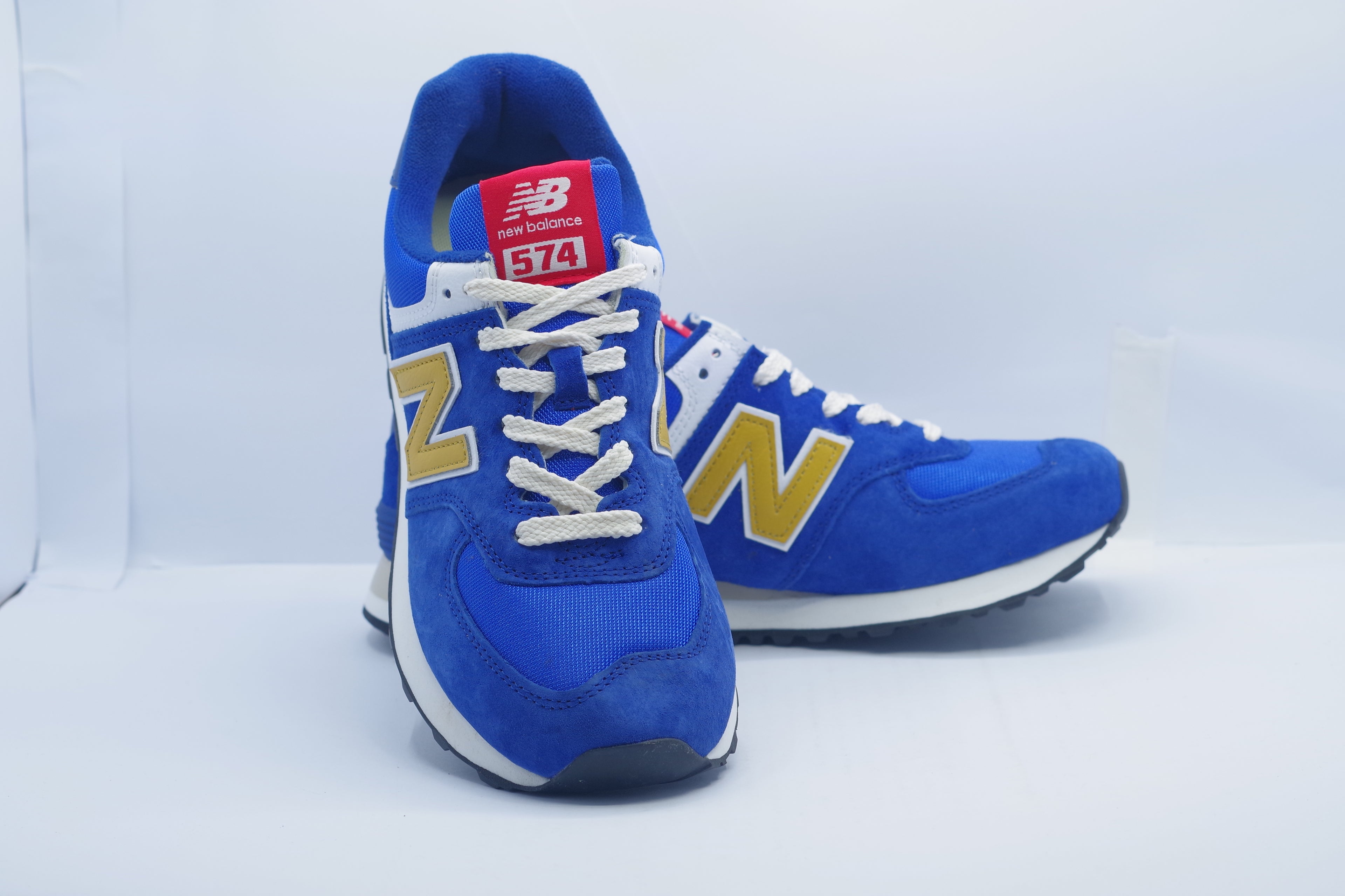 New Balance 574 – Men’s Sneakers (U574HBQ)