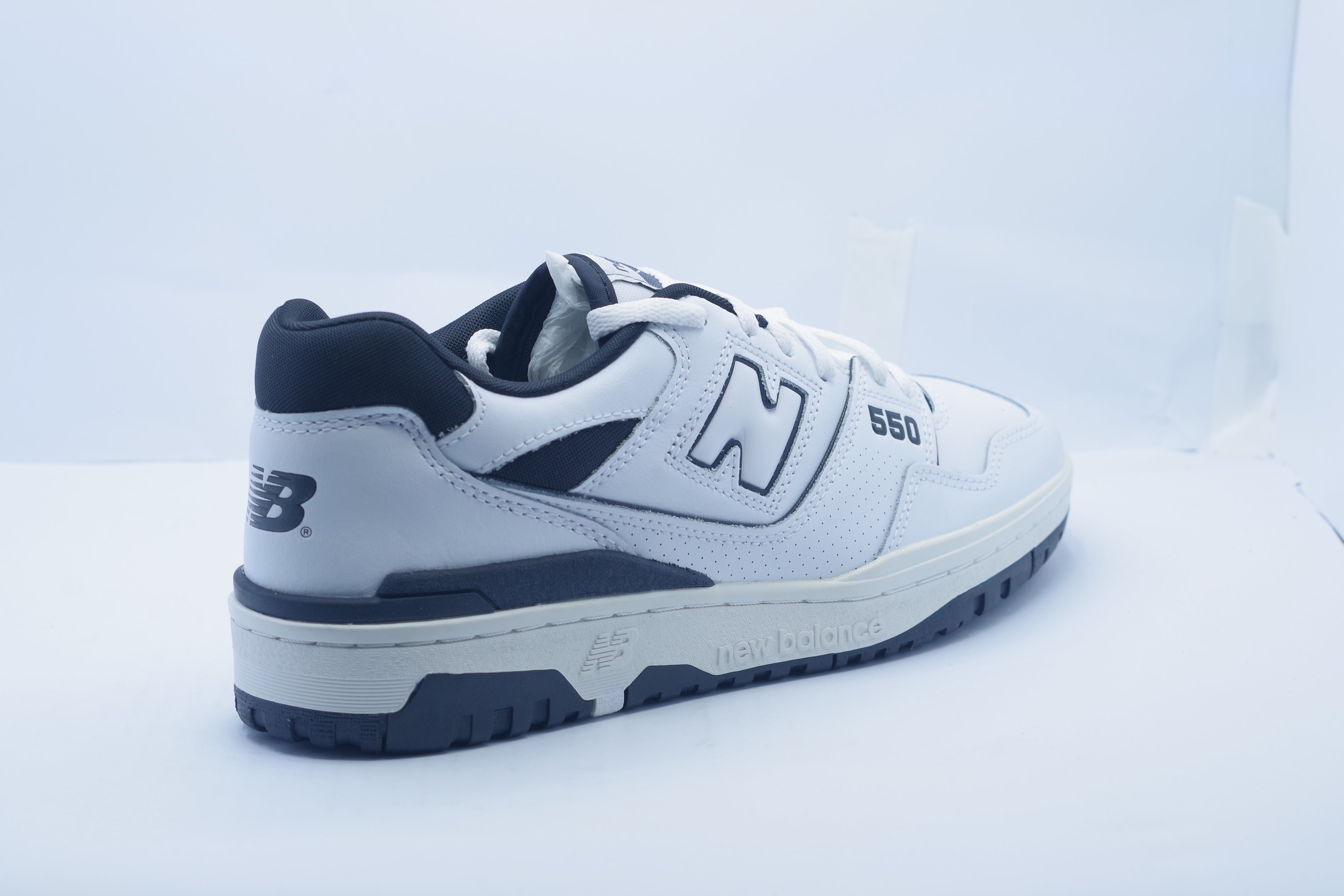 New Balance 550 – White Black