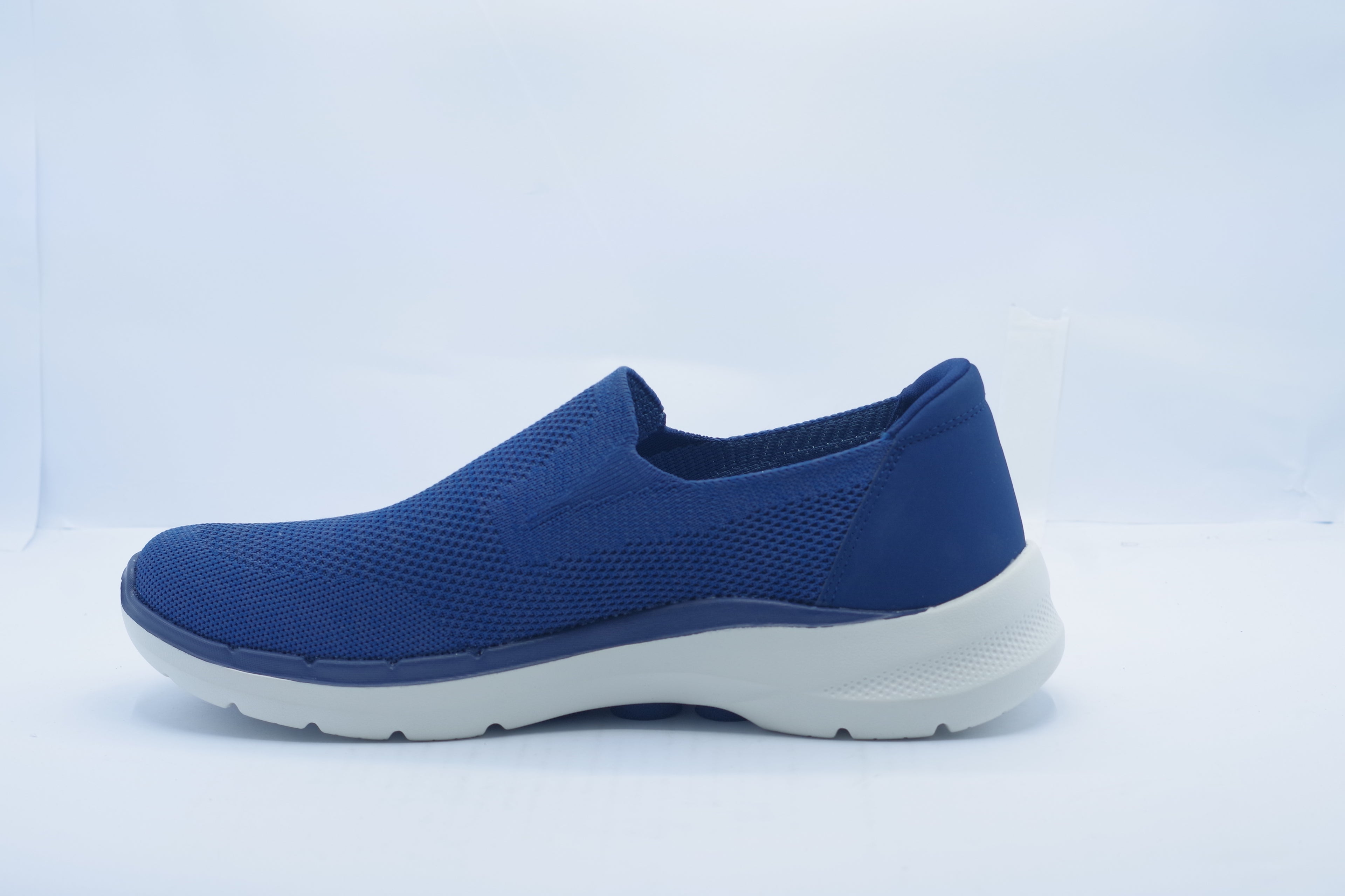Skechers GO WALK 6