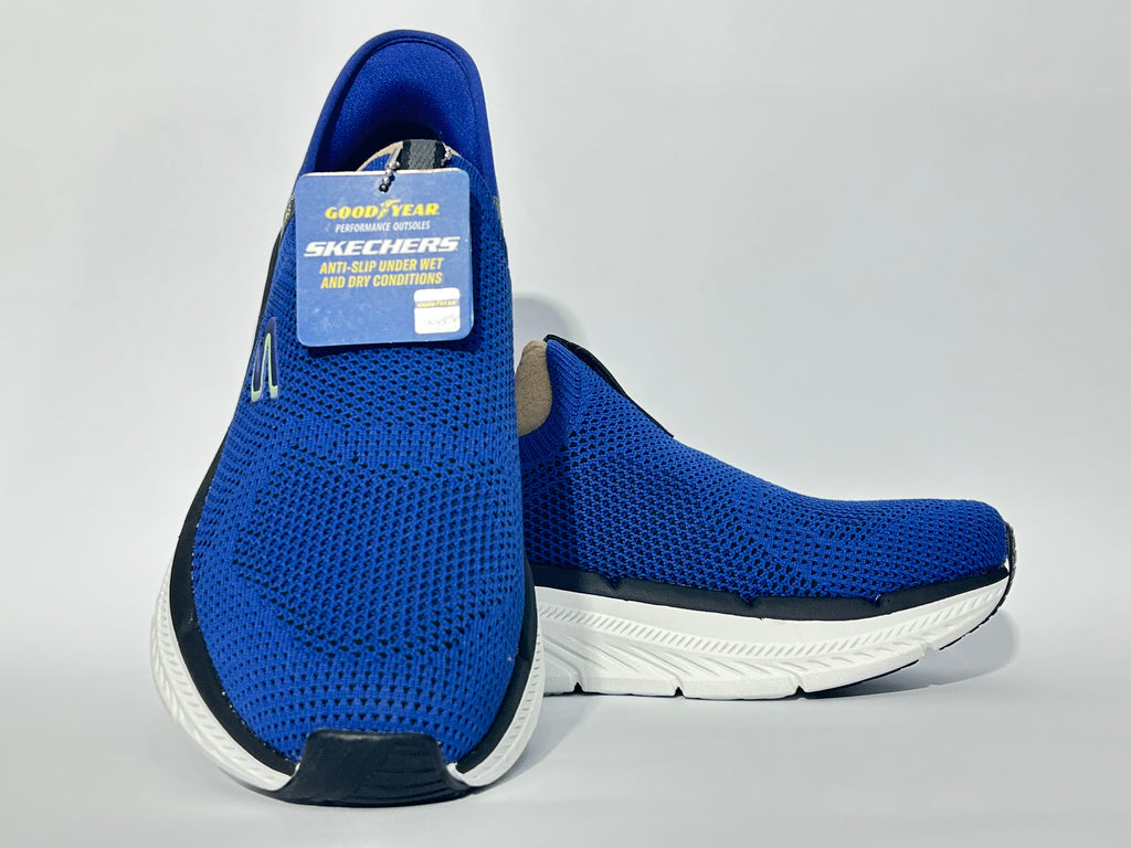 Skechers Slip-ins: Max Cushioning Premier 2.0   (SN220839)